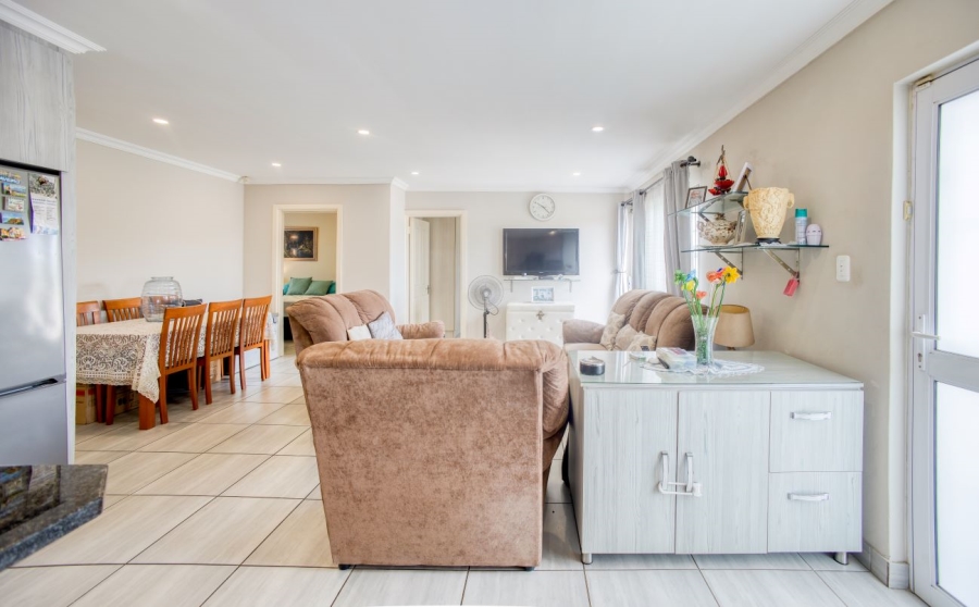 3 Bedroom Property for Sale in Nahoon Valley Park Eastern Cape